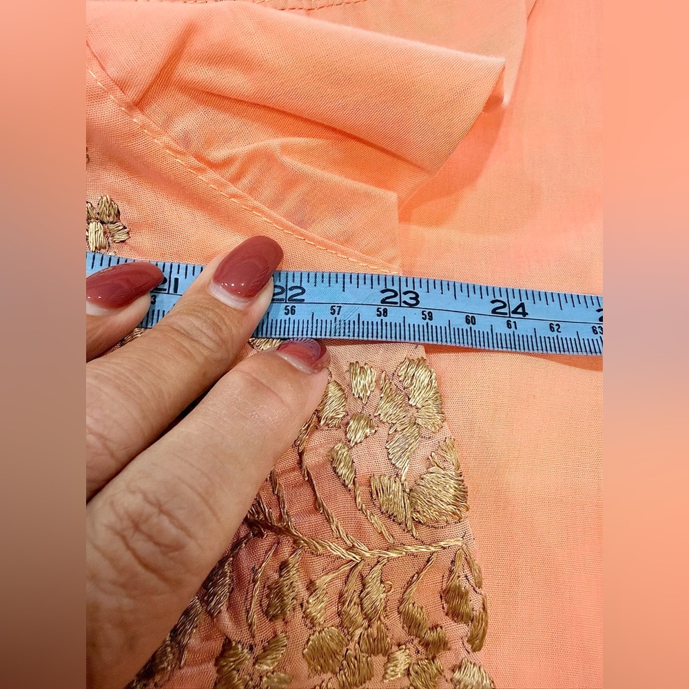 NWT Gold Embroidered Mexican Boutique Dress - Picture 6 of 7